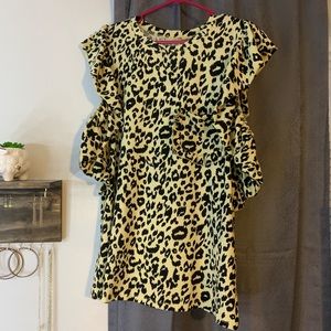 Women’s top size large